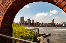 Load image into Gallery viewer, Arch View